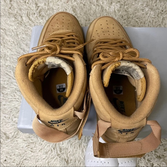 ❗️SOLD❗️Nike Air Force 1 High LV8 3 Shoes in Wheat/Gum Light Brown - Picture 4 of 12